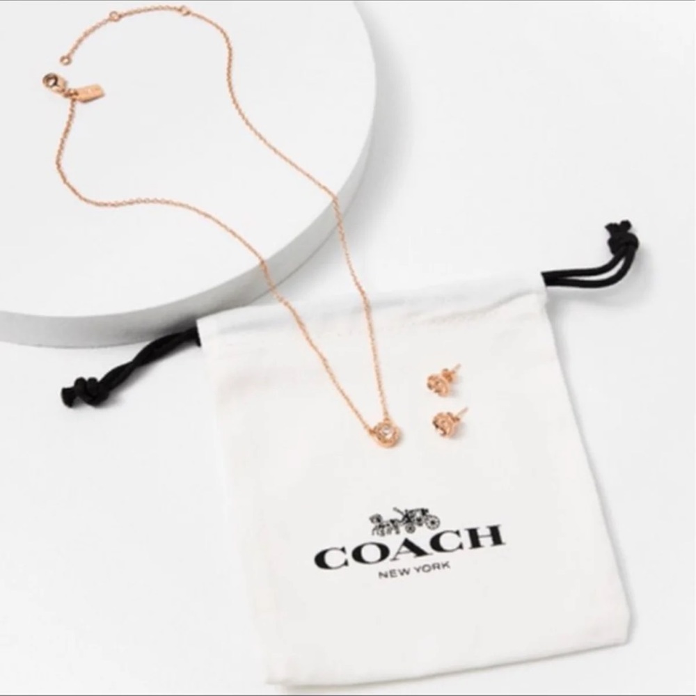 Coach set - Picture 4 of 8